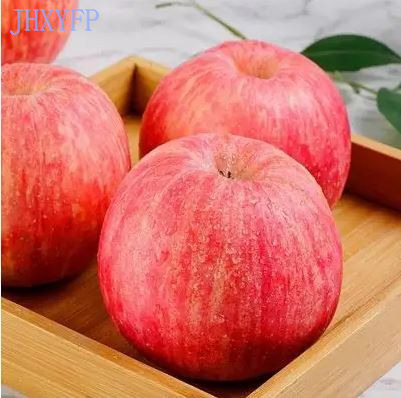 Crisp And Sweet Apples